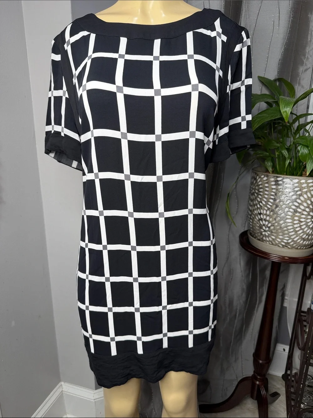 Michael Kors Women’s Black and White Check Zip-Front Dress Sz 16